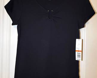 Rafaella Women's Black V-Neck Short Sleeve Top