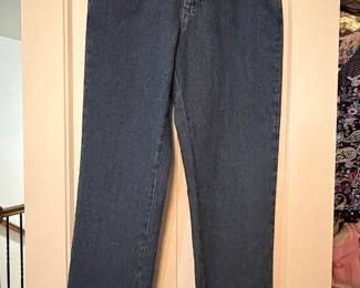 Lee Women's Relaxed Fit Straight Leg Jeans