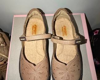 J Sport by Jambu Maple Mary Jane Memory Foam Shoes