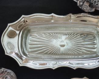 Silver Plate Butter Dish with Glass Liner - Gorham Heritage YH18