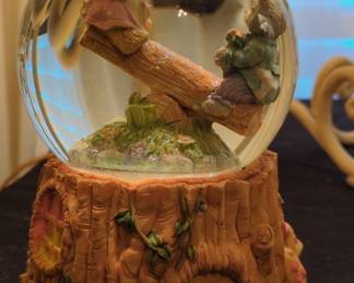 Boyds Bears Bearstone Musical Water Globe "Shall We Dance"