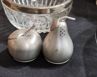 Kirk Stieff Pewter Apple and Pear Salt and Pepper Shakers