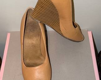 Women's Peep-Toe Wedge Heels