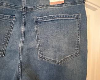 Wonderly Women's Flare Jeans