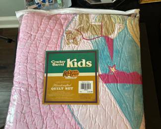 Cracker Barrel Kids Princess Collection Handcrafted Quilt Set