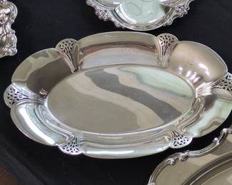 WM Rogers Silver Plated Oval Serving Tray with Cut-Out Design