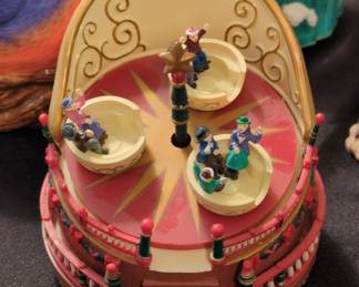 Mr. Christmas Animated Musical Spinning Cups Carousel