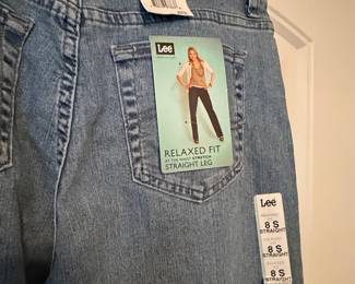 Lee Women's Relaxed Fit Straight Leg Jeans
