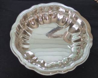 Silver Plated Footed Bowl by Oneida or Wm. A. Rogers