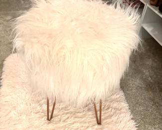 Pink faux fur ottoman