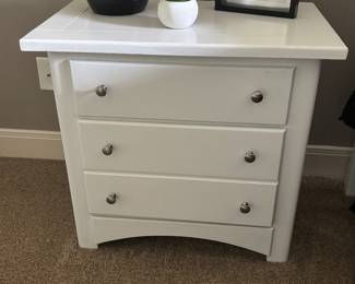 White night chest