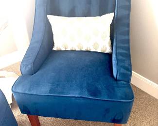 Traditional blue velvet chair with wood legs