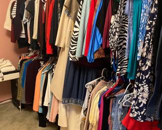 Dillards women’s clothes