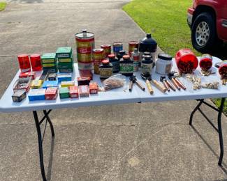 Centerfire reloading equipment andcomponents