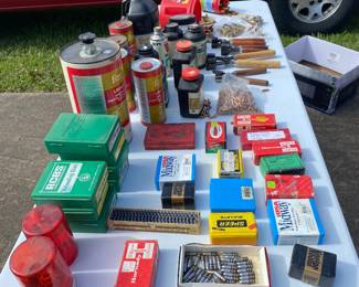Center fire reloading equipment