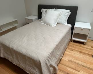 Linen duvet- Queen size $60