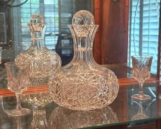 Crystal decanter