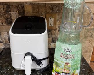 InstaPot, Magic Bullet mixer