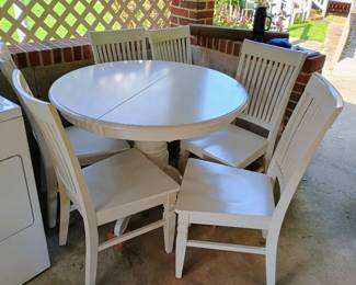 Table(has a leaf inside) and 6 chairs
