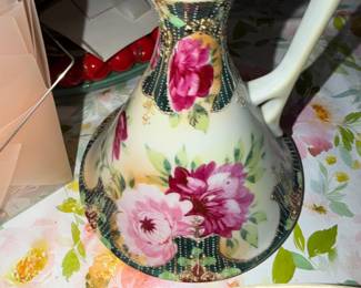 Nippon pitcher