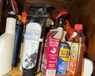 some cleaning supplies
