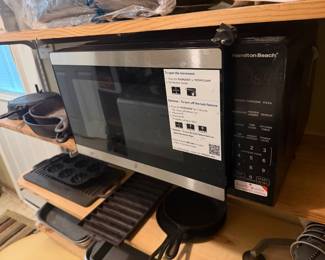 Brand-new Hamilton Beach Microwave