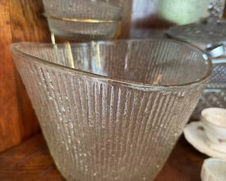 China Chips and Dip server