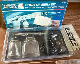 Campbell Hausfeld 9 piece air brush kit