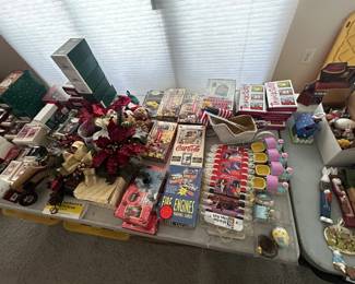 Christmas & Easter decor, coca-cola collectables, NBA basketball cards