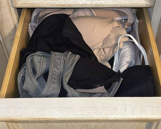 Lot 26: Women's underwear and swimwear collection