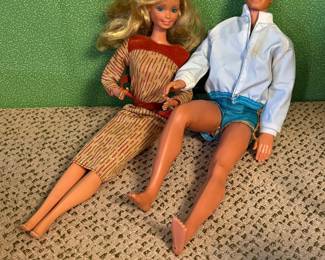 Vtg. Mattel 1966 Philippines Blonde Blue Eyes Twist ‘n Turn Bendable Knees Barbie Doll & Vtg. Mattel Inc 1968 Hong Kong Sun Gold Malibu Ken Doll 1088