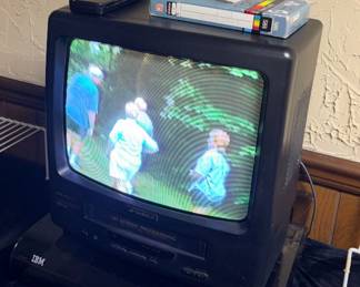 Sansui #COM1312 Gaming TV/VHS!
