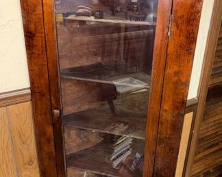Antique Wood Corner Cabinet 5-Shelf!
