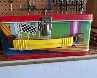 Vintage Hot Wheels Metal Lunchbox with Thermos third image