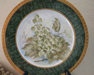 American Atelier Lattice Fruit Decorative Plates with Grapes Motif second image