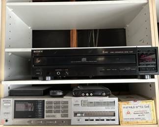 Sony Disc CD Changer and FM or AM Receiver