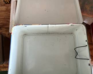 Vintage Hot Wheels Metal Lunchbox with Thermos fourth image