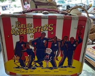 The Harlem Globetrotters Thermos Lunchbox by KingSeeley second image