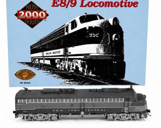 Proto 2000 Series New York Central E8/9 Locomotive