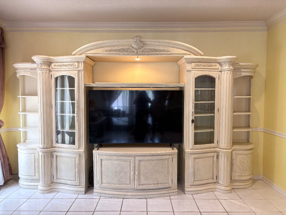 Michael Amini / AICO entertainment wall unit