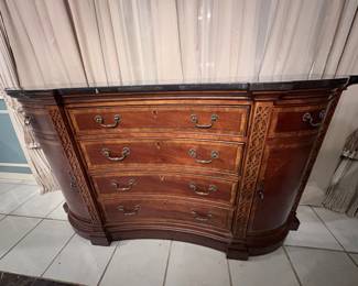 Buffet and top drawer for silverware set storage