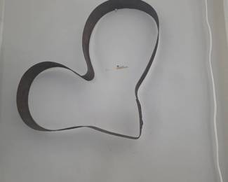 Metal shaped heart