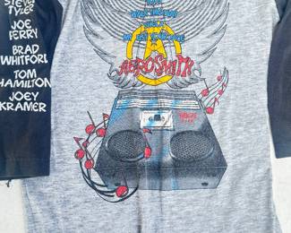 1980s Aerosmith raglan