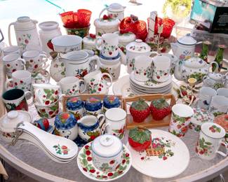 STARBERRY CERAMICS
