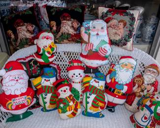 CHRISTMAS DECOR