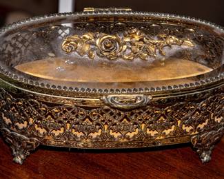 JEWELRY CASKET