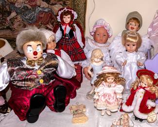 VINTAGE DOLLS