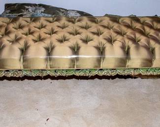 HOLLYWOOD REGENCY BED BENCH