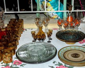 VINTAGE GLASSWARE