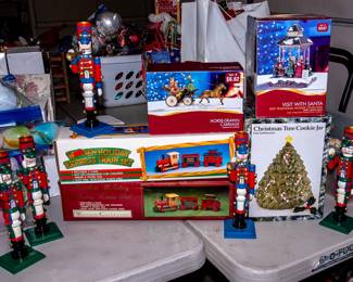 CHRISTMAS DECOR